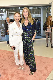 Julia Frohwitter, Dr. Alexandra Gräfin von Arnim  / Vernissage Jonas von Ostrowski in der artgallery.munich in München am 26.06.2018 / Foto: BrauerPhotos / S.Brauer fuer artgallery.munich